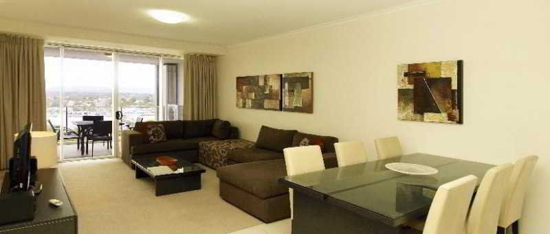 Oaks Ipswich Aspire Suites Екстериор снимка